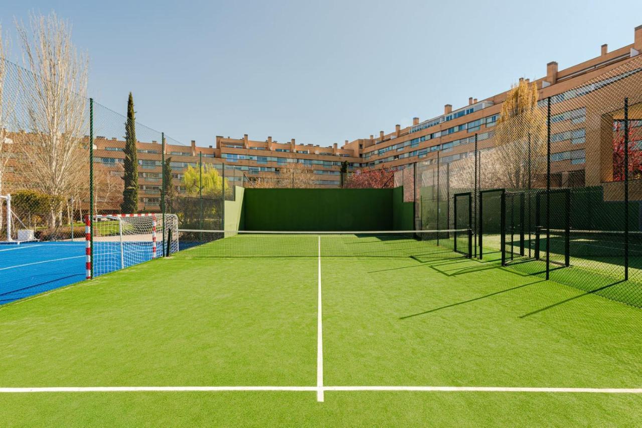 Los Olivos Stylish Apartments In Conde Orgaz Area Madrid Exterior photo